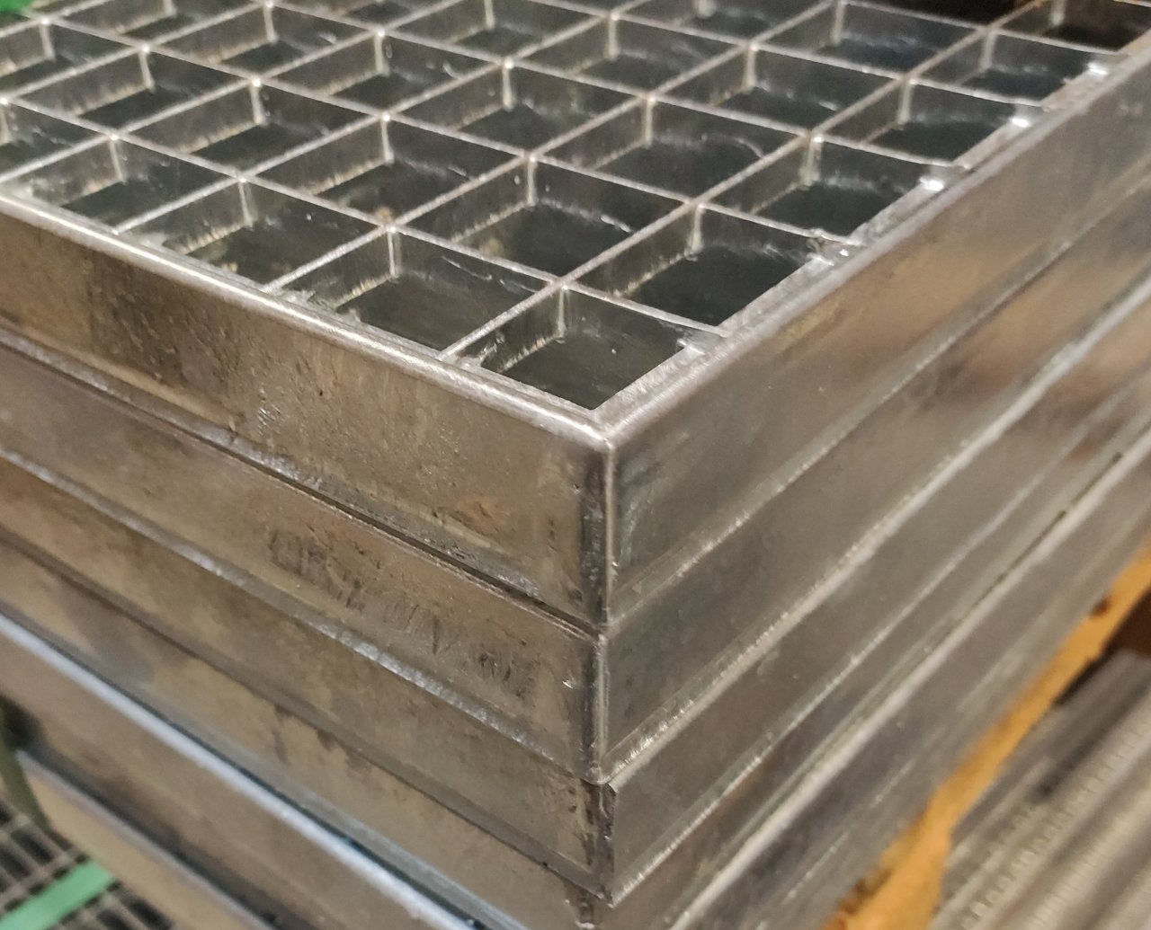 Gitterrost 600x1000mm MW30/30 TS30/2 feuerverzinkt